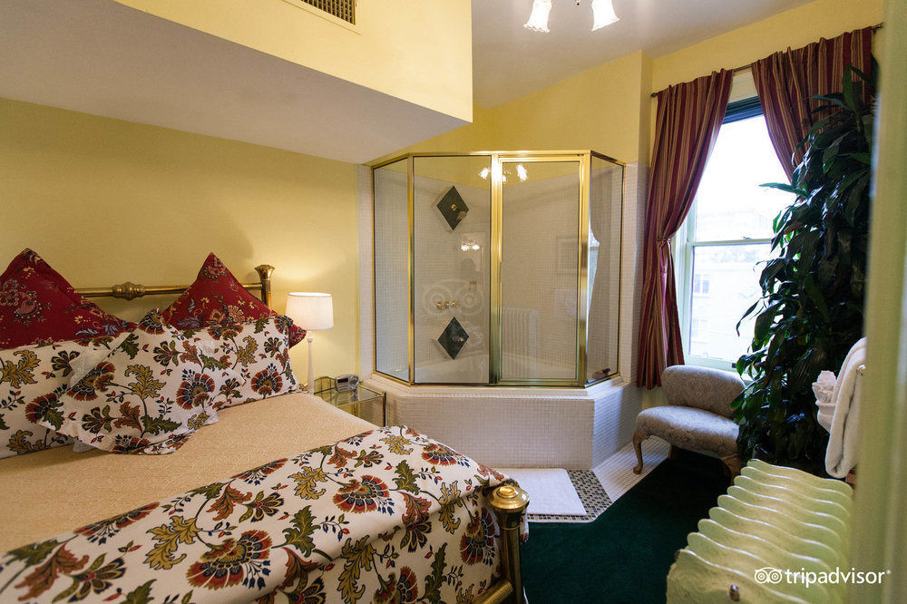 Capitol Hill Mansion B&B Inn デンバー エクステリア 写真